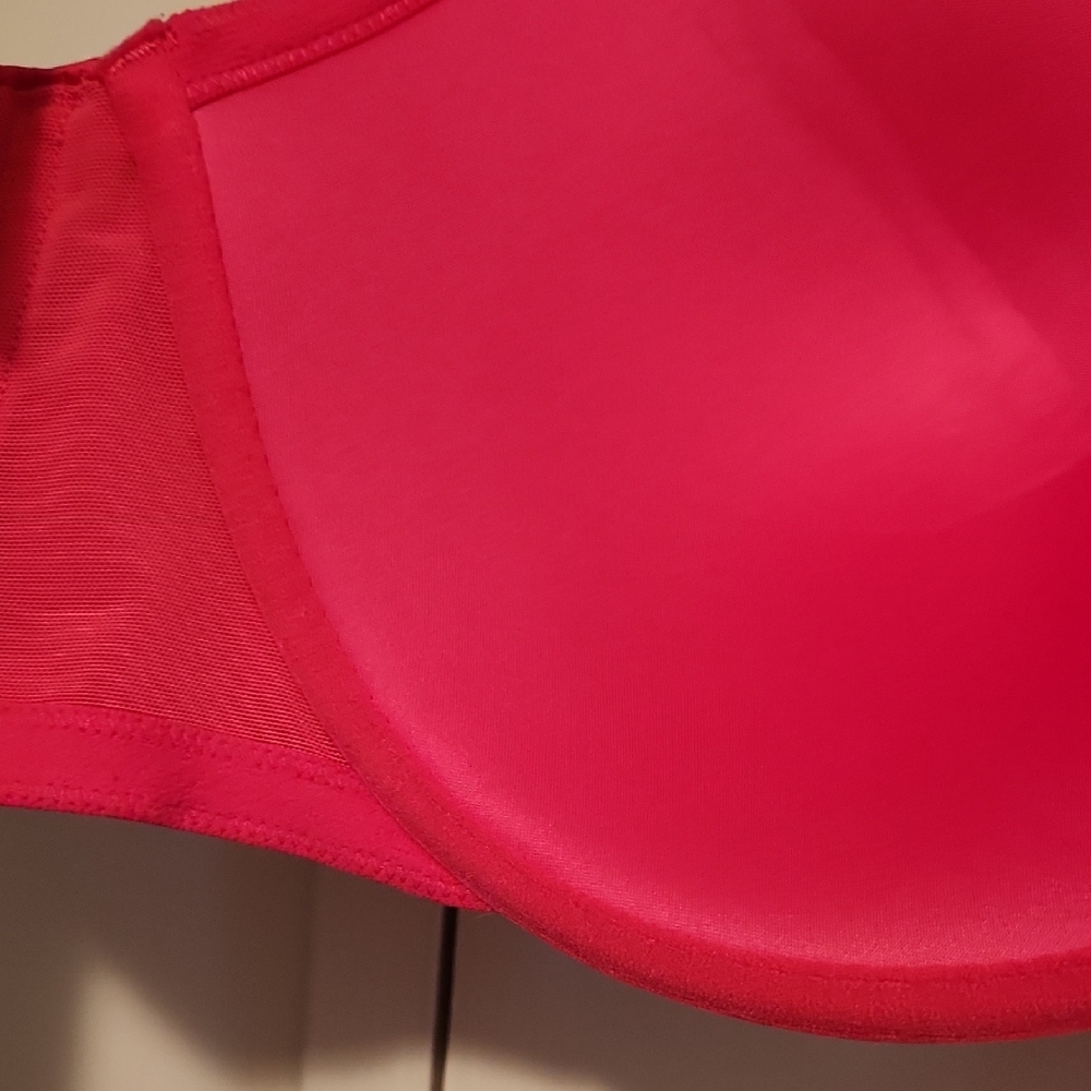 🔥Torrid 360° Back Smoothing Push Up Plunge Elegant Fuchsia Satin Bra - Picture 4 of 4